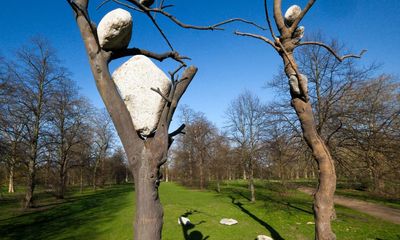 Giuseppe Penone review – an ecstatic realm where trees and humans merge