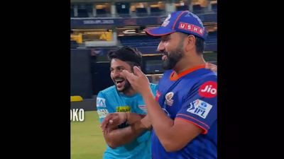 'Khudko The Lord bol raha hai': Rohit Sharma's banter with Shardul Thakur delights fans - Watch