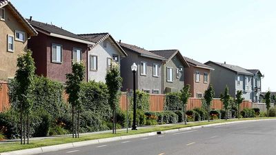 REIT Stocks: How A Covered Call Works On This Industry Player