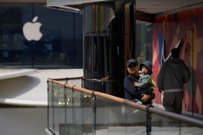 China imposes a 34% tariff on imports of all U.S. products starting April 10