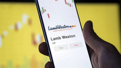 Lamb Weston Stock Rises, Earnings Provide Calm Amidst Chaos