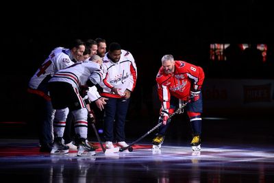 Ovechkin scores his 893rd career goal. He needs 1 to tie Gretzky and 2 to break the NHL record