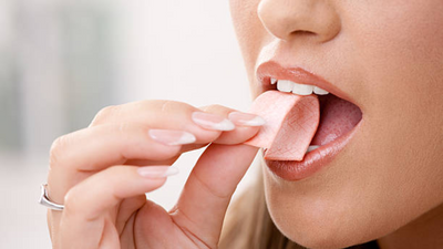 Is chewing gum making you sick? Shocking study links gum to microplastic