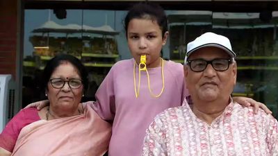 'Papa se darr bohot lagta tha': MS Dhoni recalls his childhood