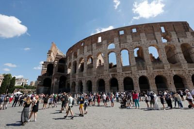 Rome tourists being forced to buy more expensive tickets for main tourist attraction