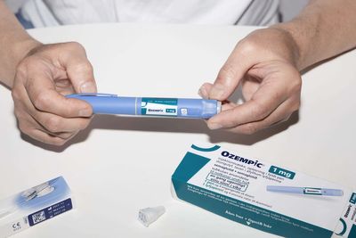 Ozempic and Munjaro: how do weight-loss drugs work and what are the side effects?
