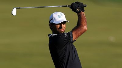 Why Does Aaron Rai Wear Two Golf Gloves?