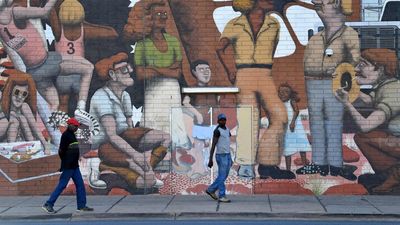 Indigenous policy 'frozen in time' as campaign heats up