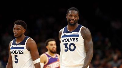 Self-Praising Anthony Edwards Hilariously Disrupts Julius Randle Media Availability