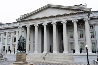 Freak sell-off of ‘safe haven’ US bonds has Wall Street rattled