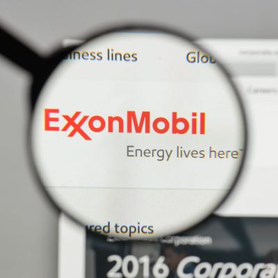 ExxonMobil Stock Looks Way Too Cheap Now With Its 3.8% Dividend Yield