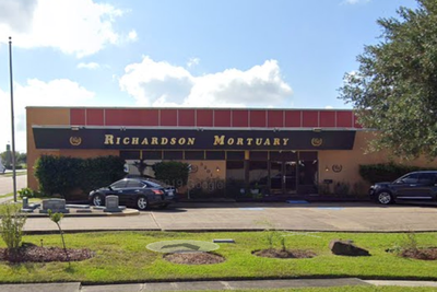 Stabbing at Houston funeral home leads to discovery of improperly kept bodies: ‘She had gnats in her face’