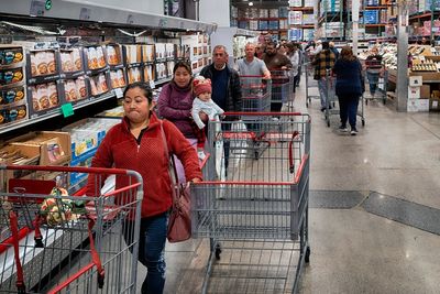 Experts detail what is best to stockpile with tariffs in place: ‘Let’s not go full 2020 toilet paper crisis mode’