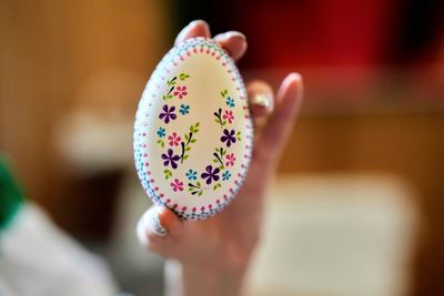 Germany's Sorbian ethnic minority celebrates Easter with egg decorating traditions