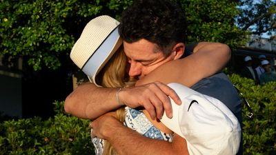 Rory McIlroy Shared Sweet Moment With Justin Rose's Wife After Masters Win