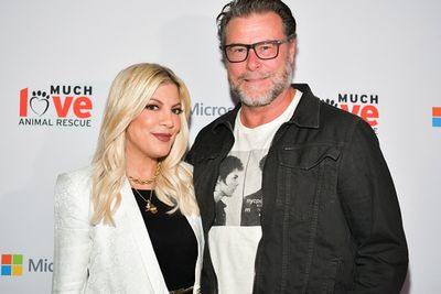 Tori Spelling says one question from her teenage daughter led to Dean McDermott divorce