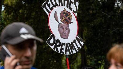 Australia reassured Indonesia won't host Russian planes