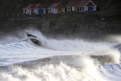 Wave science collaboration could improve earthquake warnings, researchers say