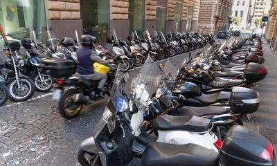 Italian police arrest 24 suspected mafiosi over Naples parking protection racket