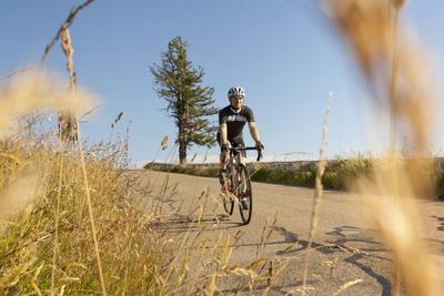 Hayfever and your biking: how to combat it as the pollen strikes