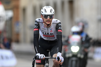 Giro d'Abruzzo: Alessandro Covi claims stage 1 win in UAE Team Emirates-XRG's 28th victory of the season