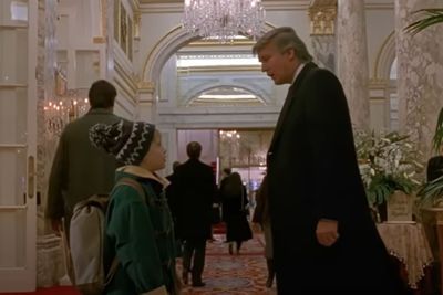 'Home Alone 2' Director Fears Deportation If Trump Cameo Is Cut From Film: 'I'll Have to Go Back to Italy'