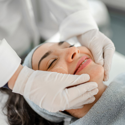I’m a bride who loves injectables—here are the dos and don’ts of getting them ahead of your wedding