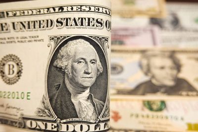 How to restore confidence in the U.S. dollar—and why it’s faltering in the first place