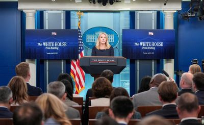 White House removes wire services from press pool rather than restore AP’s access