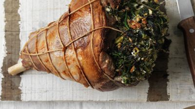 Lamb leg stuffed with horta and feta