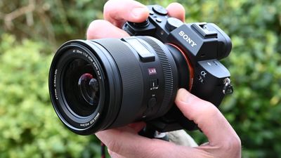 Viltrox AF 35mm f/1.2 Lab review