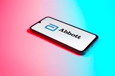 Tariff-Resistant Abbott Laboratories on Track for New Highs