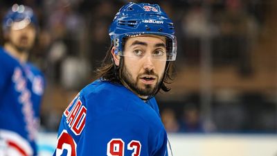 Mika Zibanejad Defers to His Contract When Addressing Future With Rangers