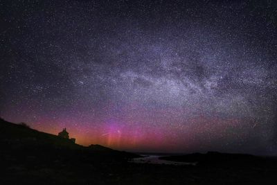 Lyrid meteor shower: How and when to see it in the UK sky