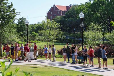 FSU shooting victims include a school employee whose dad was a Cuban exile turned CIA operative