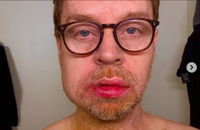 Savage Garden star Darren Hayes reveals he nearly died after suffering 'terrible accident'