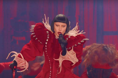 Lady Gaga praised for handling microphone malfunction during Coachella set