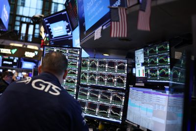 Is the US dollar at risk of a ‘confidence crisis’?