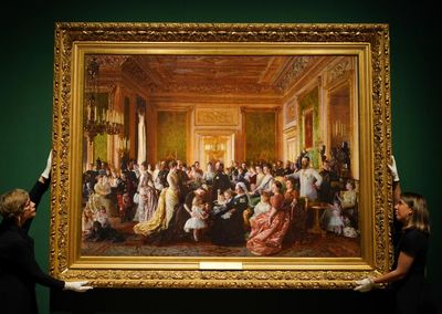 The Edwardians: Age of Elegance; Cartier review – excess all areas