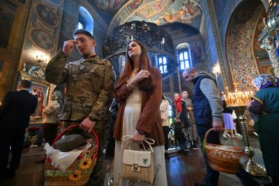 Ukrainians Voice Scepticism On Easter Truce