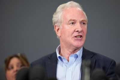 Van Hollen accuses Trump of causing constitutional crisis by litigating Abrego Garcia case on social media