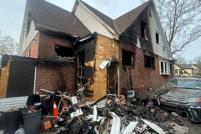 3 dead after fire sweeps through crowded home in Queens, NY, on Easter