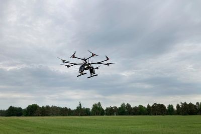 US airports face an increasing collision risk as drone use spikes