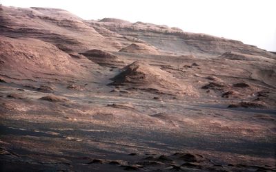 NASA's Curiosity rover finds major clue that Mars was once habitable
