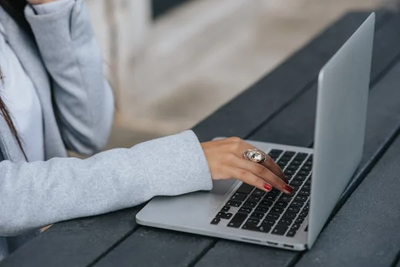 Best Free AI Expense Trackers for Freelancers & Small Businesses in 2025