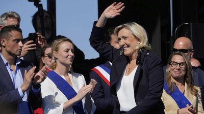 Viral videos claiming to show support rallies for Marine Le Pen debunked
