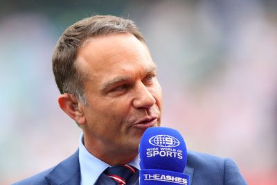 Former Australian cricketer Michael Slater walks free after domestic violence sentencing