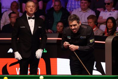 Ronnie O’Sullivan v Ali Carter LIVE: The Rocket sweeps into World Snooker Championship second round after devastating display
