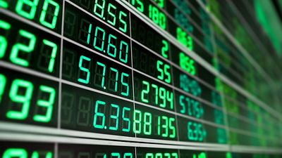 Big tech kicks off earnings as Trump drama and market jitters continue