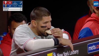 Mets Announcers Tried So Hard to Figure Out Nick Castellanos’s Tasty Mid-Game Snack
